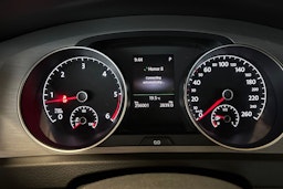 harmaa Volkswagen Golf 2015 kuva 17.