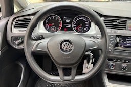 Musta Volkswagen GOLF 2015 kuva 14.