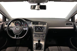Valkoinen Volkswagen GOLF 2015 kuva 9.