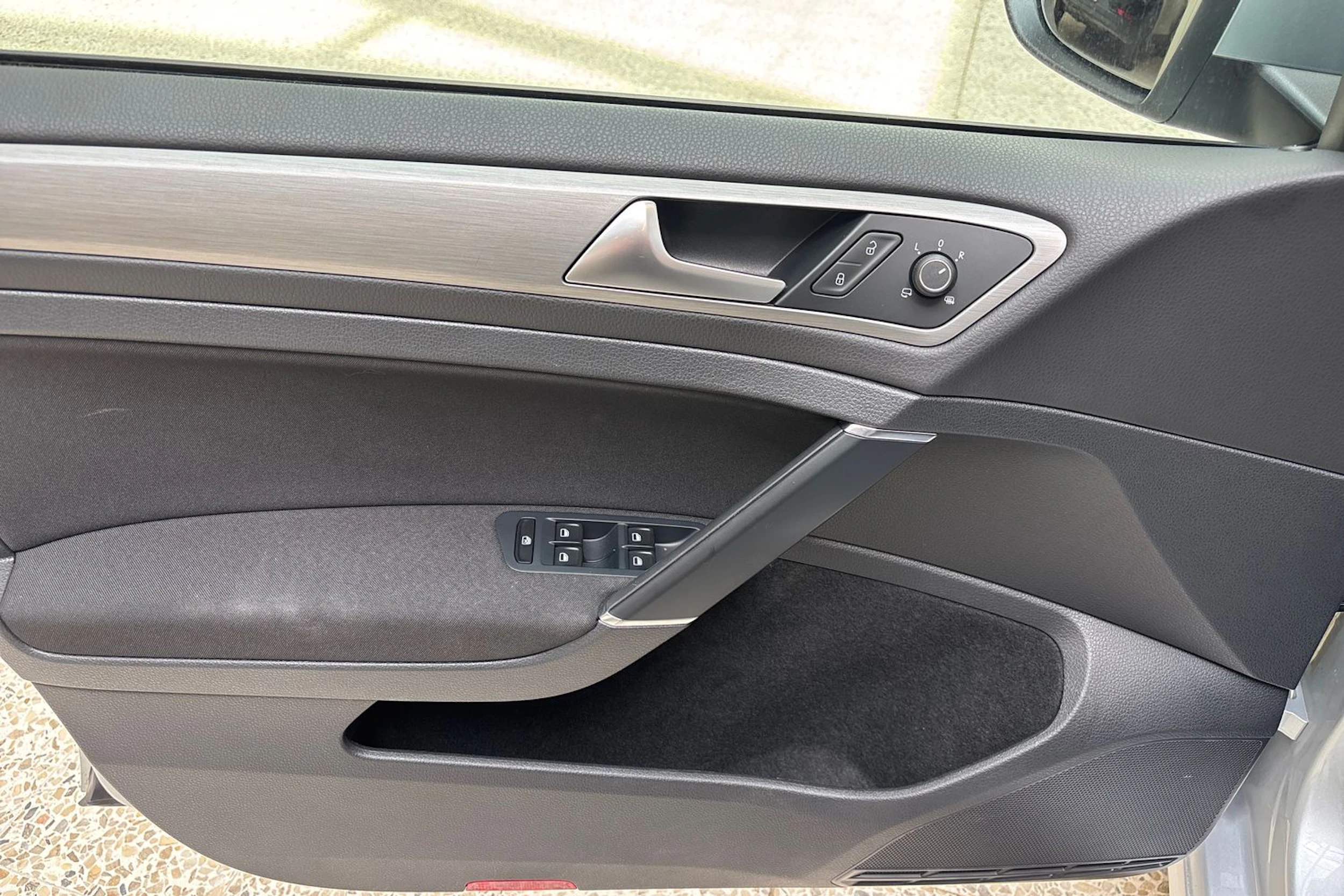 met. hopea Volkswagen Golf 2015 kuva 14.