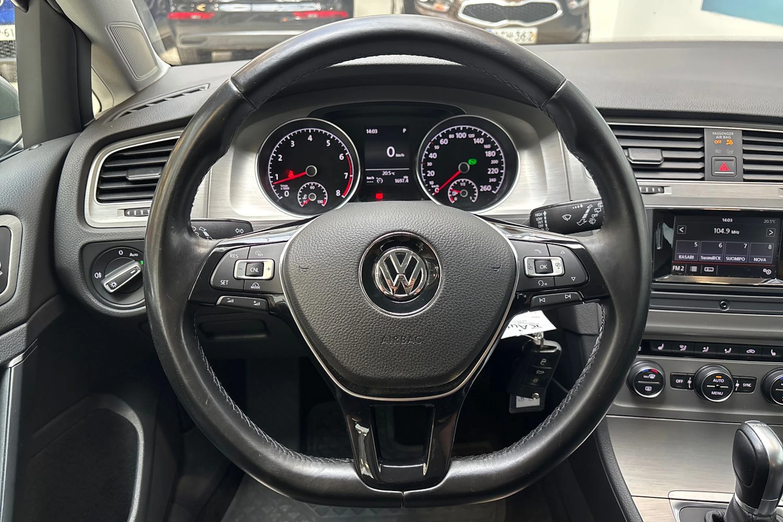 met. hopea Volkswagen Golf 2015 kuva 16.