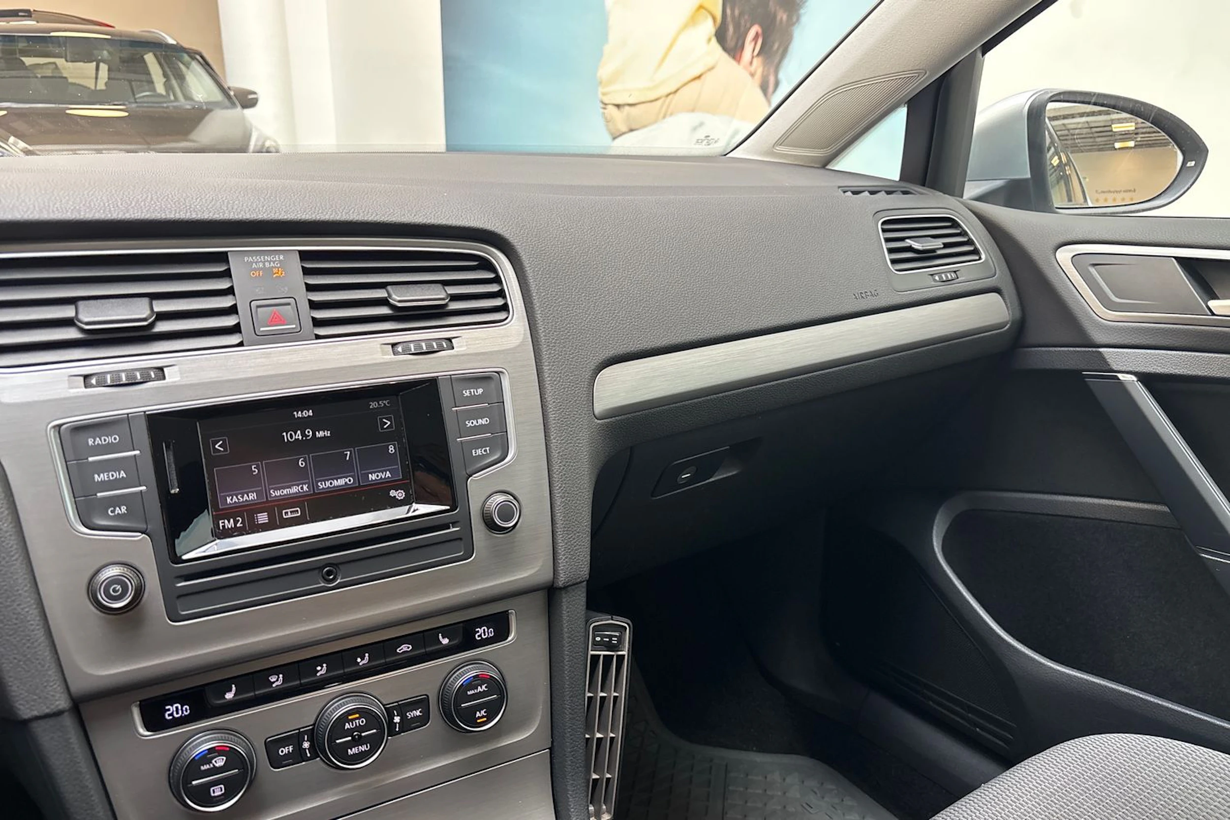 met. hopea Volkswagen Golf 2015 kuva 19.