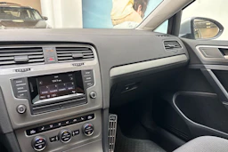 met. hopea Volkswagen Golf 2015 kuva 19.