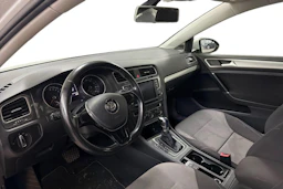 valkoinen Volkswagen Golf 2015 kuva 3.