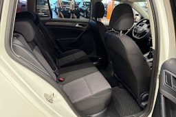 valkoinen Volkswagen Golf 2015 kuva 14.