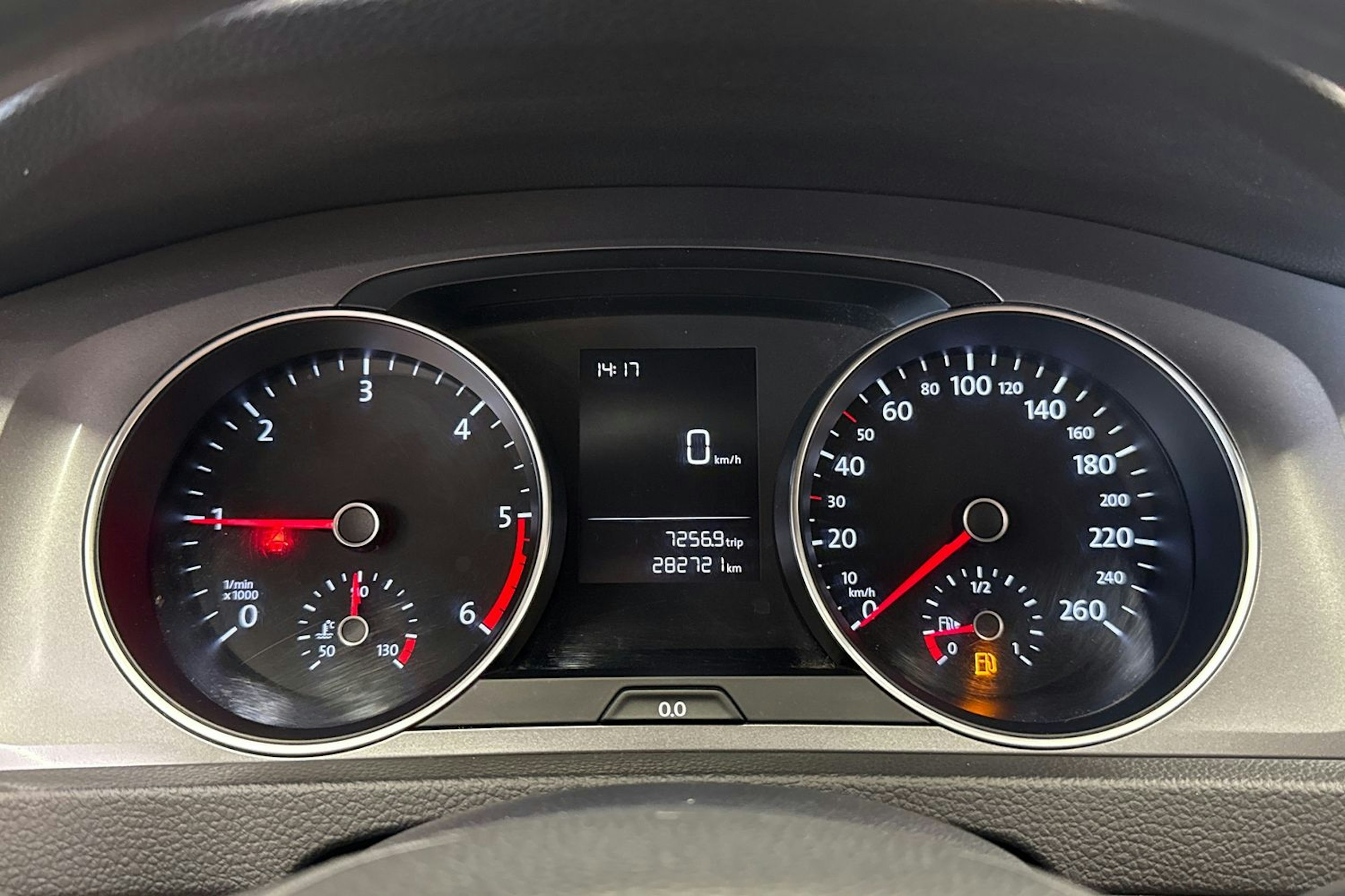 valkoinen Volkswagen Golf 2015 kuva 15.