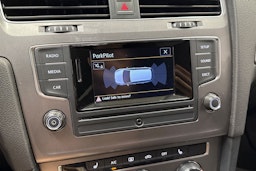 valkoinen Volkswagen Golf 2015 kuva 19.