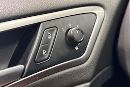 valkoinen Volkswagen Golf 2015 kuva 25.