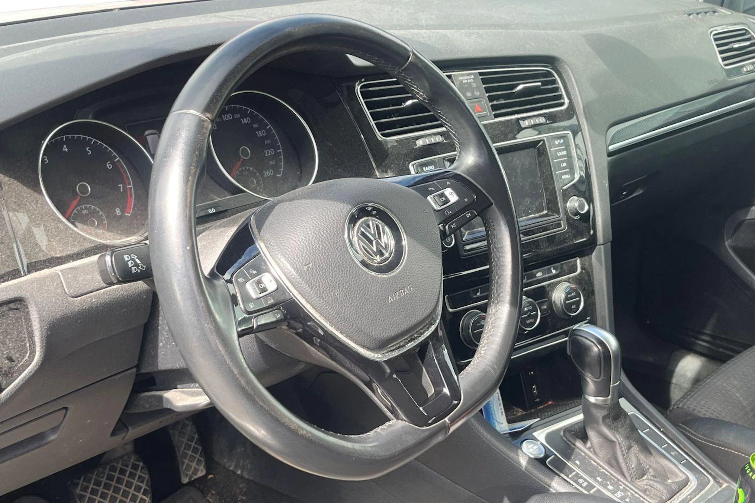 Valkoinen Volkswagen GOLF 2015 kuva 3.