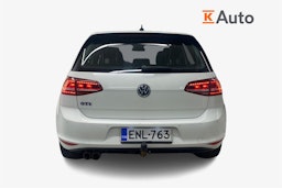 valkoinen Volkswagen Golf 2015 kuva 3.