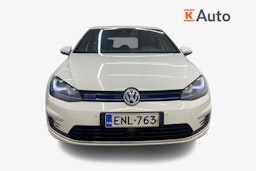 valkoinen Volkswagen Golf 2015 kuva 5.