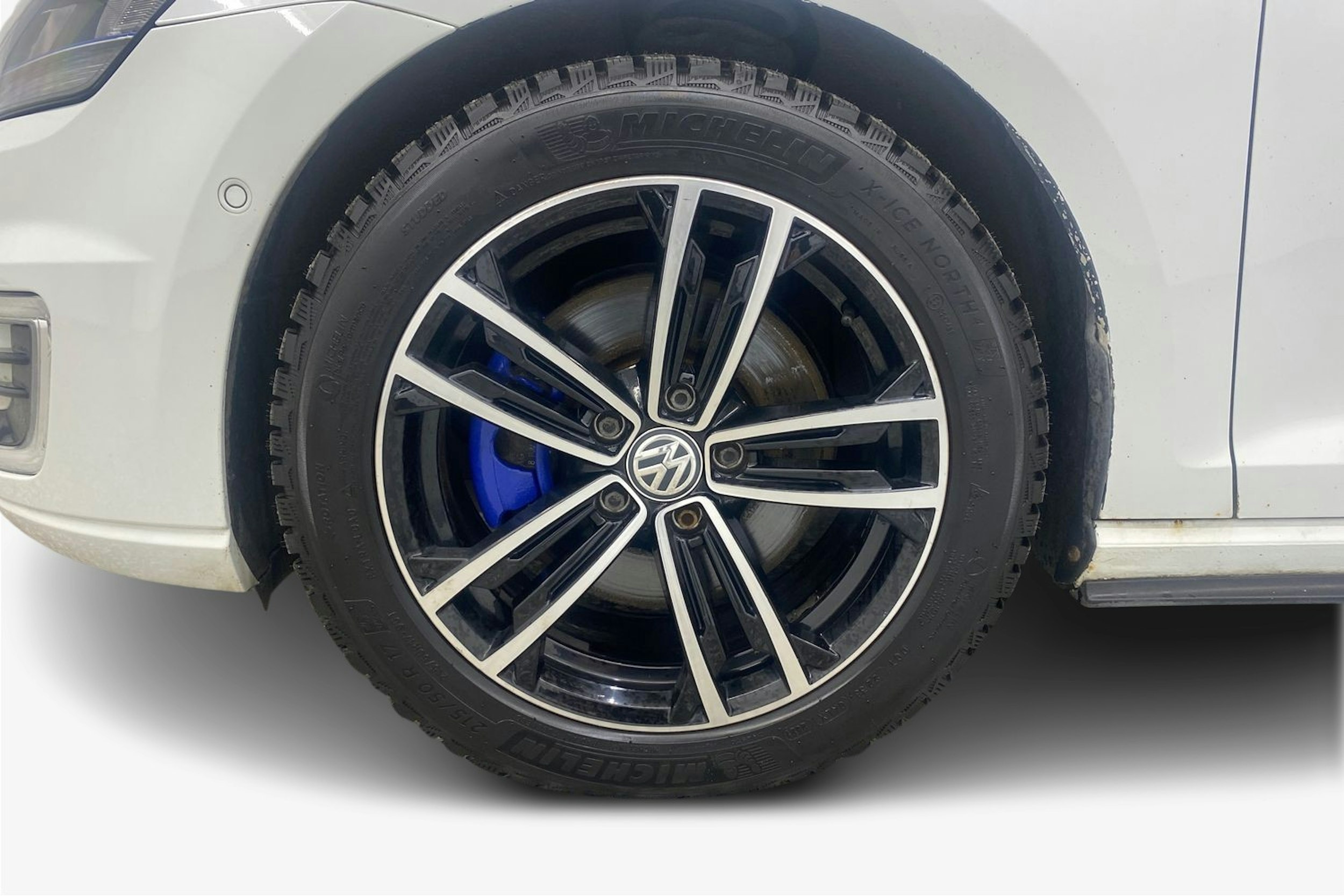 valkoinen Volkswagen Golf 2015 kuva 11.