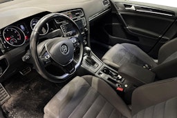 musta Volkswagen Golf 2015 kuva 3.