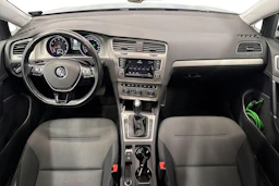 sininen Volkswagen Golf 2015 kuva 7.
