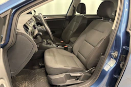 sininen Volkswagen Golf 2015 kuva 11.