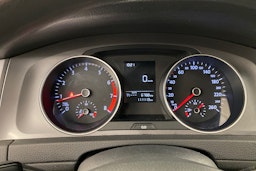 Punainen Volkswagen GOLF 2015 kuva 14.