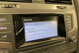 Punainen Volkswagen GOLF 2015 kuva 15.