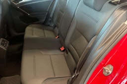 punainen Volkswagen Golf 2015 kuva 8.