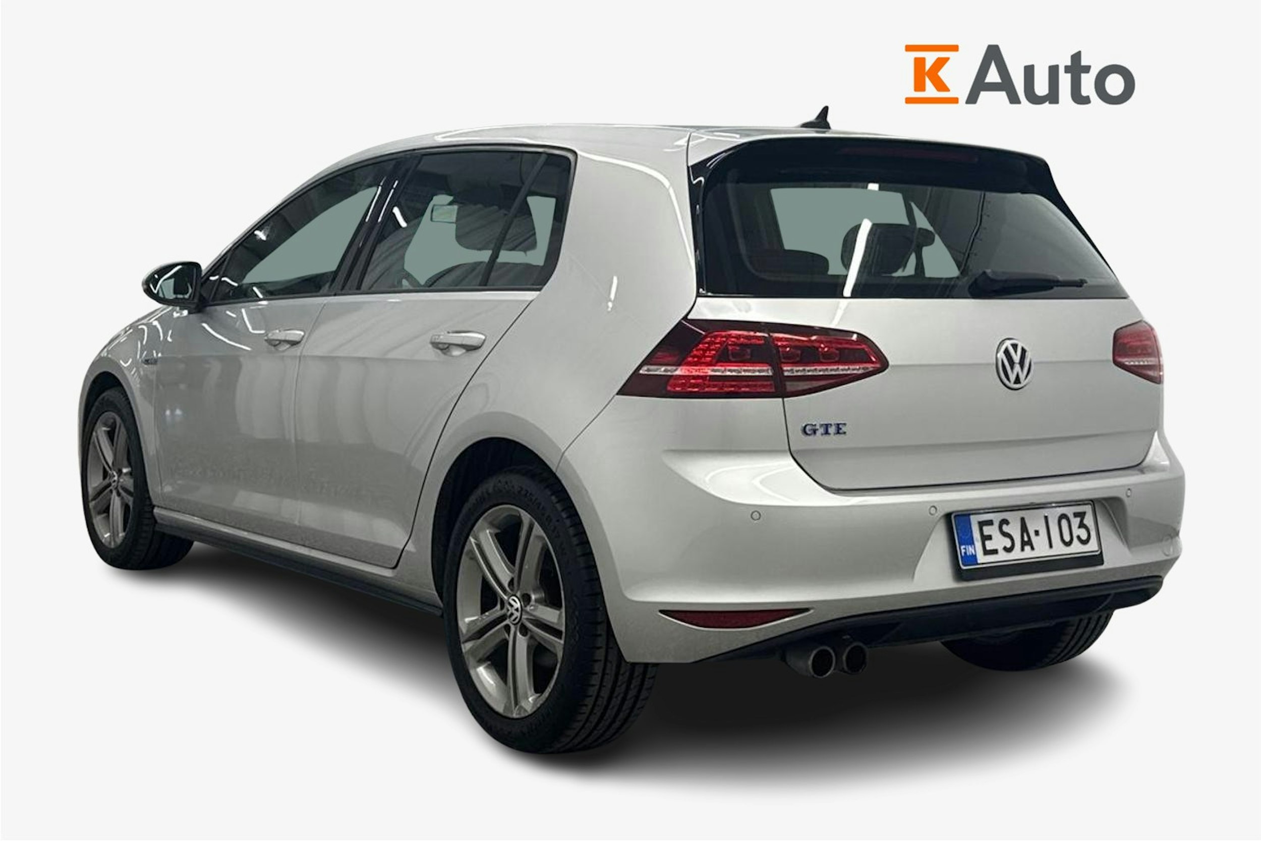 harmaa Volkswagen Golf 2015 kuva 2.