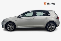 harmaa Volkswagen Golf 2015 kuva 6.