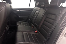 harmaa Volkswagen Golf 2015 kuva 10.