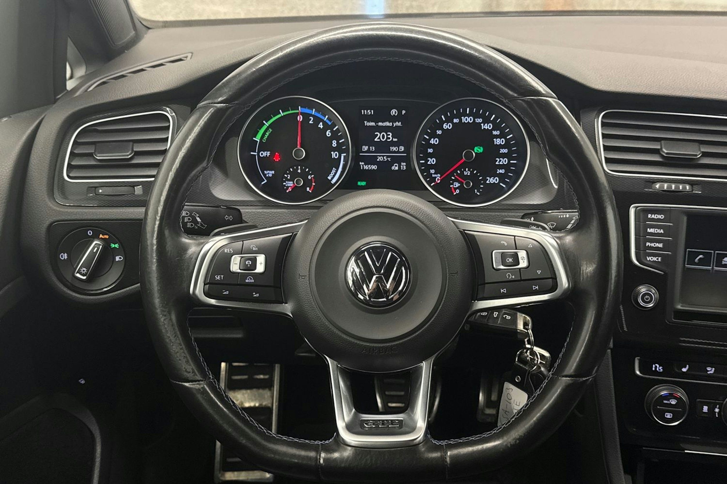 harmaa Volkswagen Golf 2015 kuva 14.
