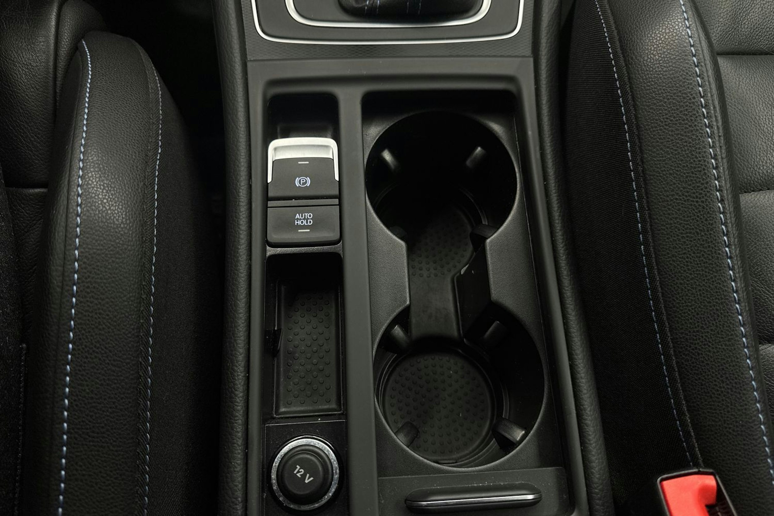 harmaa Volkswagen Golf 2015 kuva 32.