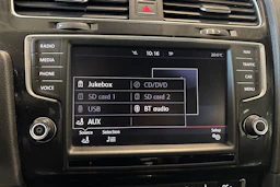 musta Volkswagen Golf 2015 kuva 19.