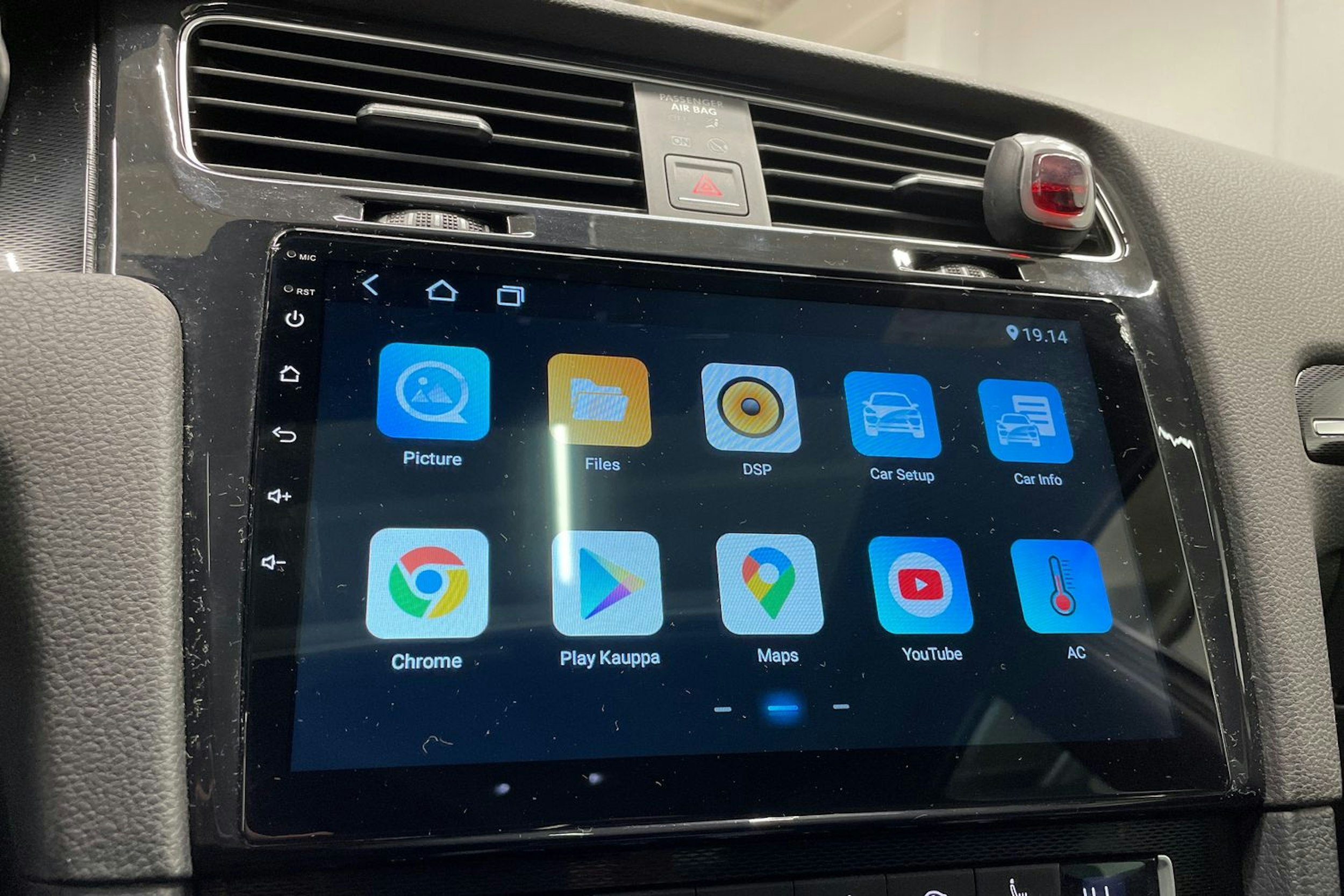 valkoinen Volkswagen Golf 2015 kuva 18.