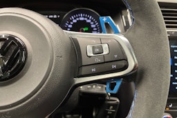 valkoinen Volkswagen Golf 2015 kuva 24.