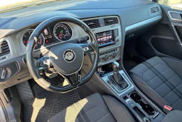harmaa Volkswagen Golf 2015 kuva 3.