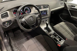 harmaa Volkswagen Golf 2015 kuva 6.