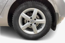 harmaa Volkswagen Golf 2015 kuva 9.