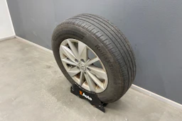 harmaa Volkswagen Golf 2015 kuva 11.