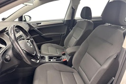 Valkoinen Volkswagen GOLF 2015 kuva 11.