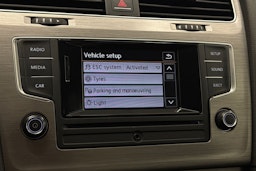 Valkoinen Volkswagen GOLF 2015 kuva 24.