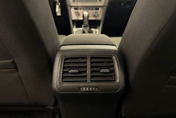 Valkoinen Volkswagen GOLF 2015 kuva 33.