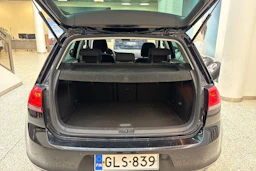Musta Volkswagen GOLF 2016 kuva 19.