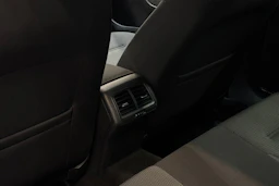 Musta Volkswagen GOLF 2016 kuva 20.