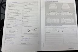 Musta Volkswagen GOLF 2016 kuva 30.