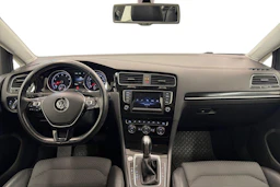 harmaa Volkswagen Golf 2015 kuva 7.