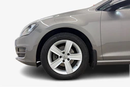 harmaa Volkswagen Golf 2015 kuva 9.