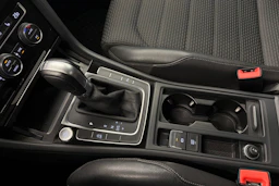 harmaa Volkswagen Golf 2015 kuva 21.