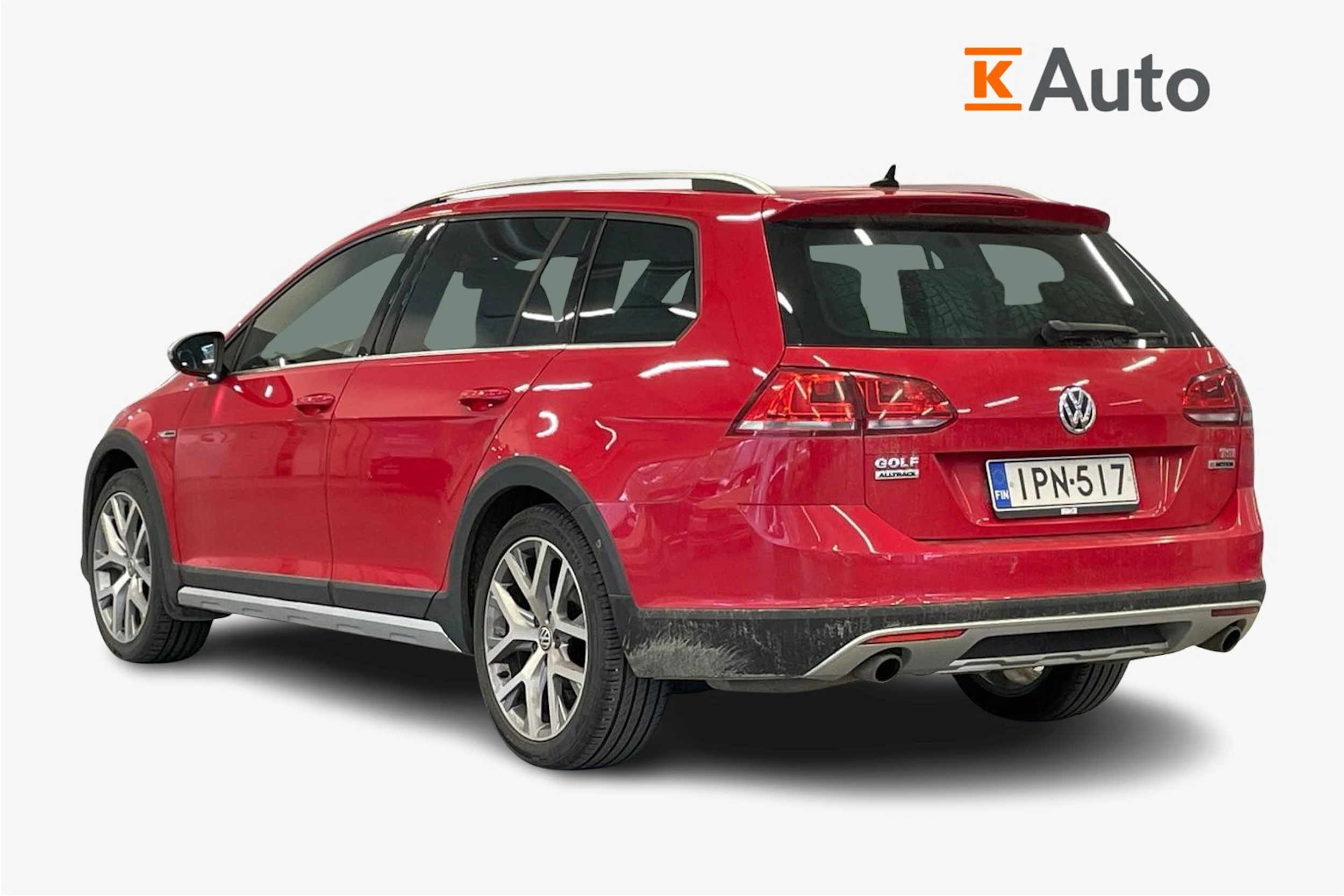 Punainen Volkswagen GOLF 2016 kuva 2.