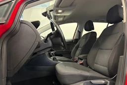punainen Volkswagen Golf 2015 kuva 12.