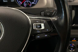 punainen Volkswagen Golf 2015 kuva 15.