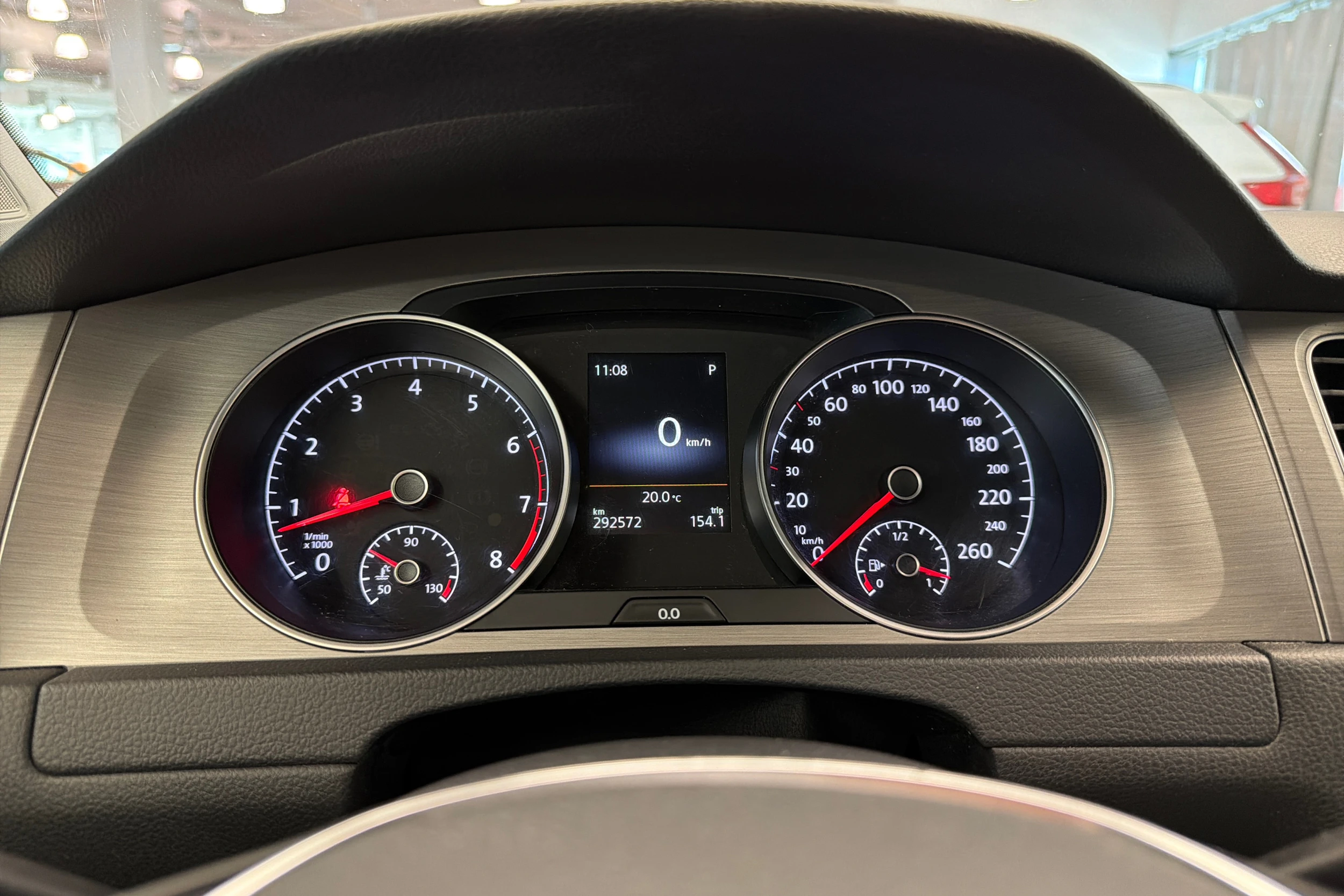 punainen Volkswagen Golf 2015 kuva 16.