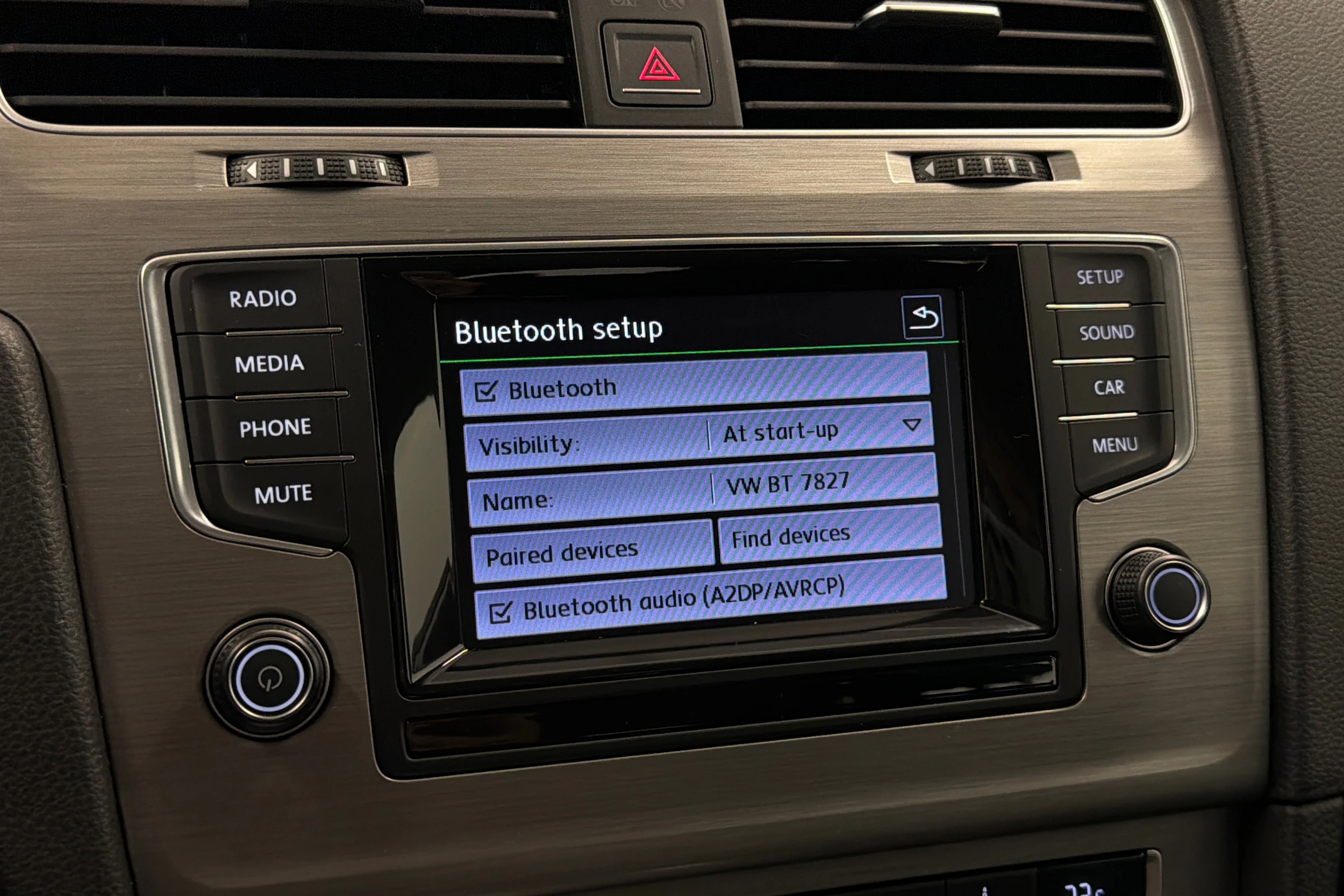 punainen Volkswagen Golf 2015 kuva 23.