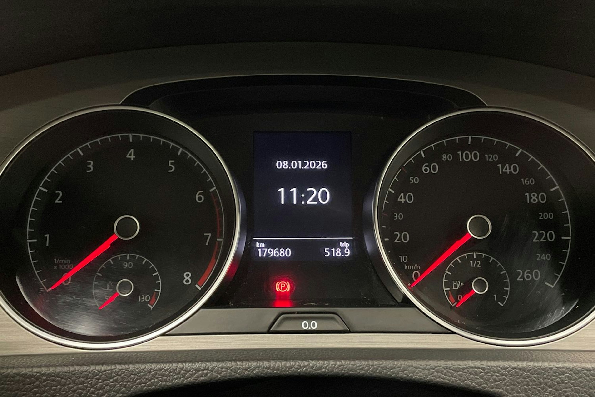 musta Volkswagen Golf 2015 kuva 16.