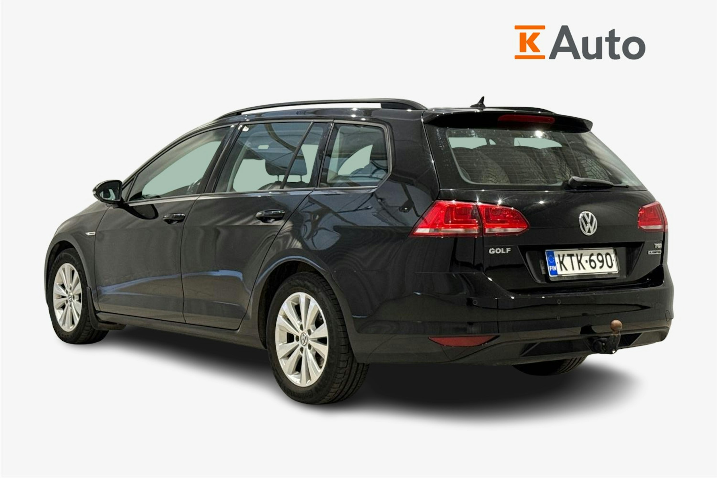 musta Volkswagen Golf 2015 kuva 2.